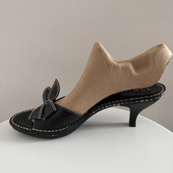 Franco Sarto - Black - Leather - Heels with Bow and Stitch Detail - Size 8M - Picture 8 of 8